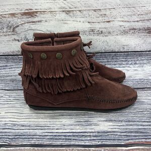 Minnetonka Double Fringe Burgundy Side Zip Western Ankle Boots, Women’s Size 7.5